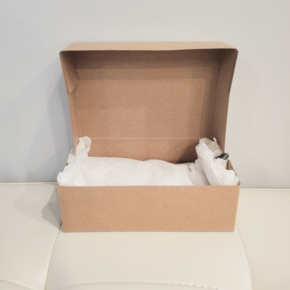 Coach Men's wallet and key chain - Picture 3 of 13